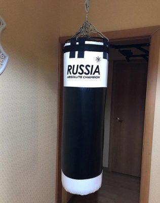 Мешок боксерский Премиум Absolute Champion, черный, 22кг